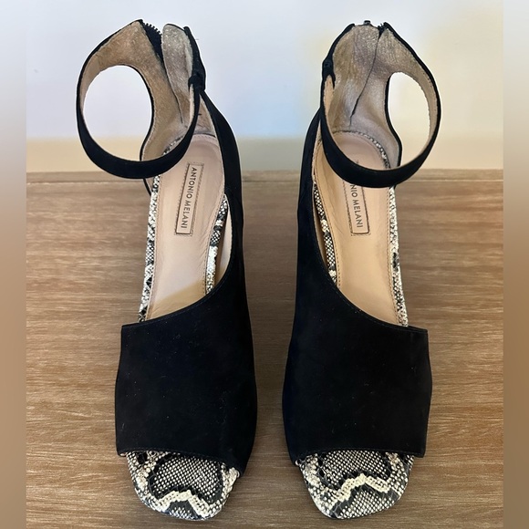 ANTONIO MELANI | Ehren Black Suede Snakeprint Block Heeled Sandals | Size 8.5 - Picture 4 of 7